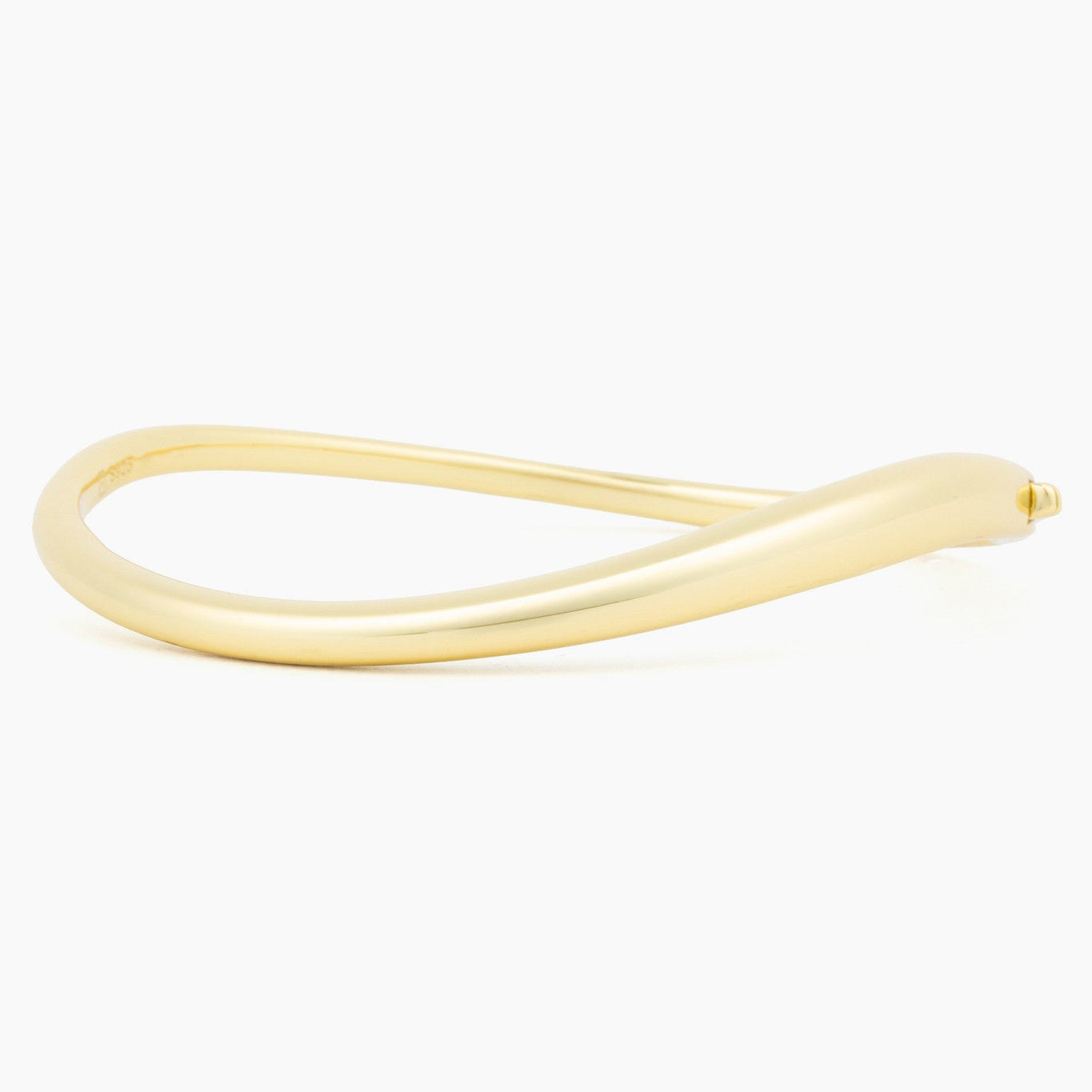 Val Gold Bangle Bracelet